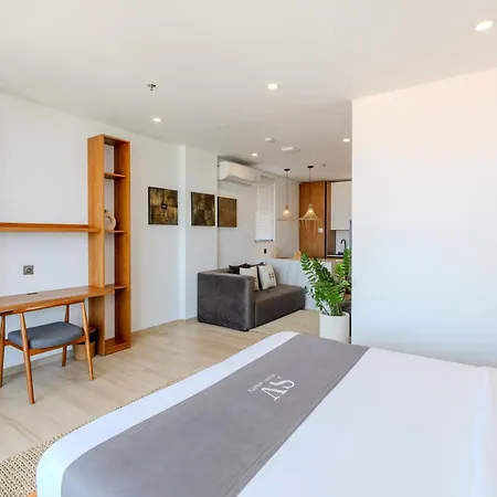Sunny Aparts 2 - Apartment At Berawa, Canggu