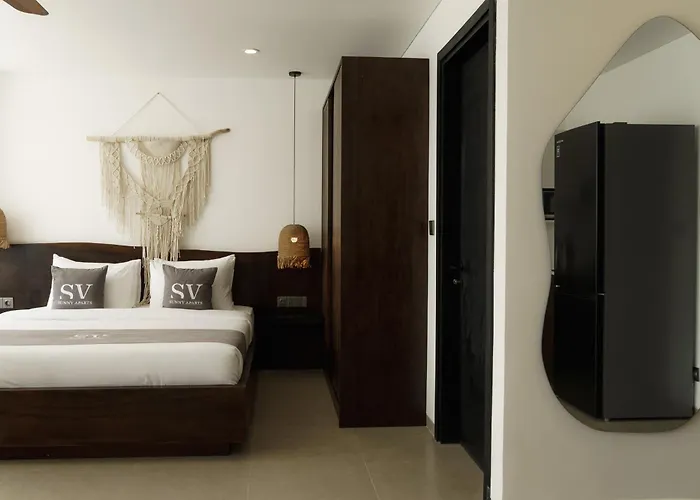 Sunny Aparts 2 Aparthotel 4*